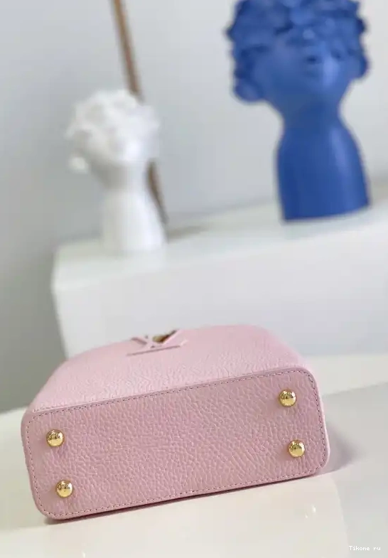 Cheap MINI LOUIS VUITTON CAPUCINES 0606